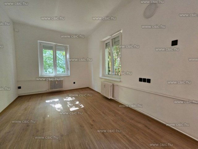 Eladó téglalakás, Budapesten, II. kerületben 129.9 M Ft