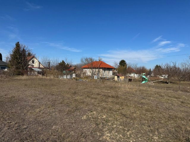 Eladó telek, Baracskán 26 M Ft / költözzbe.hu
