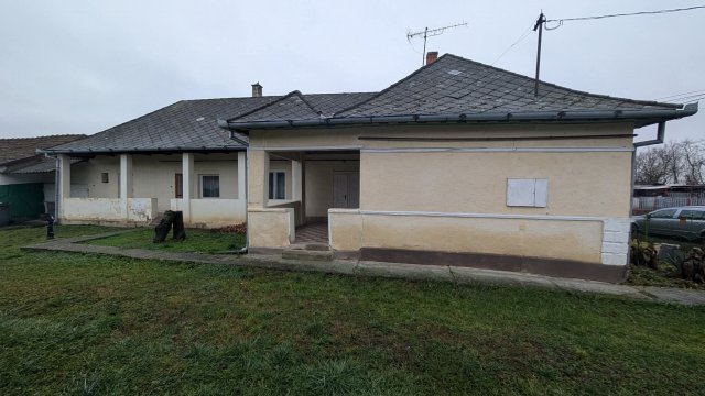 Eladó családi ház, Zsarolyánon 14.89 M Ft, 3 szobás