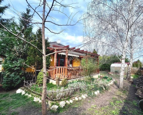 Eladó családi ház, Enesén 99.9 M Ft, 3+1 szobás