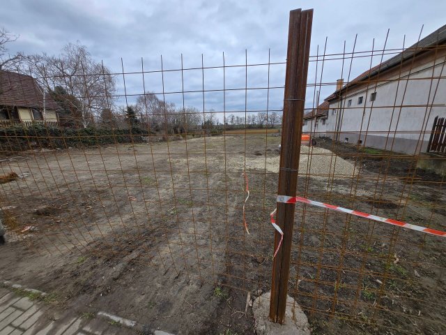 Eladó családi ház, Áporkán 89 M Ft, 5 szobás