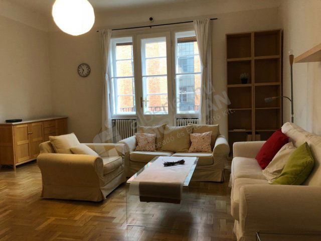 Kiadó téglalakás, albérlet, Budapesten, V. kerületben, 2 szobás