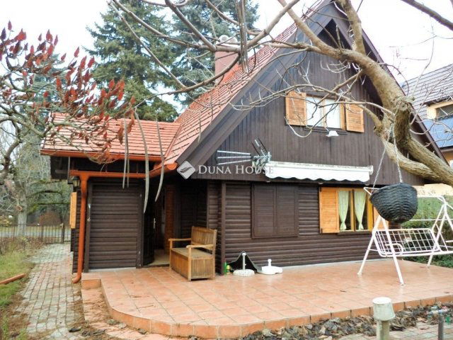 Eladó nyaraló, Gárdonyban 43.8 M Ft, 2+1 szobás