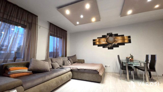 Kiadó ikerház, albérlet, Debrecenben 400 E Ft / hó, 4 szobás