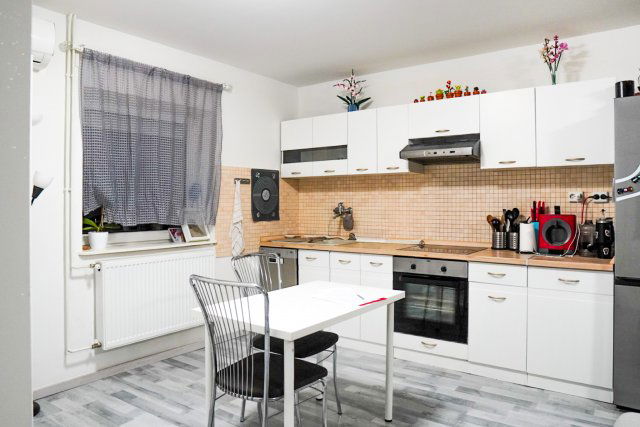 Eladó családi ház, Dunavarsányban 91.9 M Ft, 2 szobás