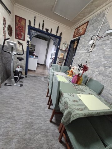 Eladó családi ház, Tökölön 89.9 M Ft, 4+2 szobás