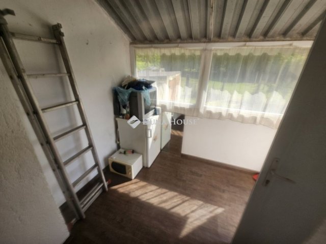 Eladó családi ház, Hajmáskéren 62.9 M Ft, 3 szobás