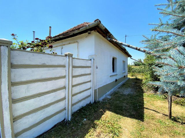 Eladó családi ház, Nagykamaráson 6.5 M Ft, 3 szobás
