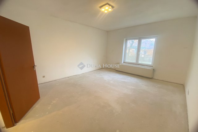 Eladó családi ház, Vácszentlászlón 45 M Ft, 4 szobás