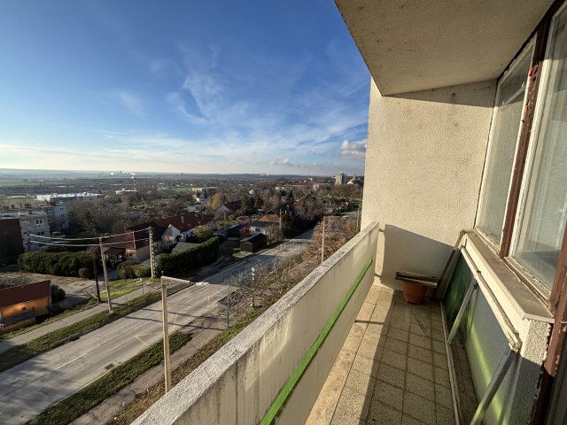 Eladó téglalakás, Várpalotán, Szabolcska Mihály utcában