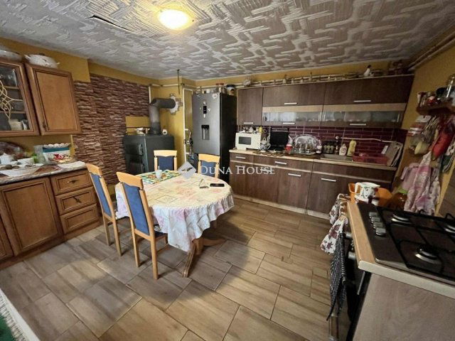 Eladó családi ház, Grábócon 29.9 M Ft, 4 szobás