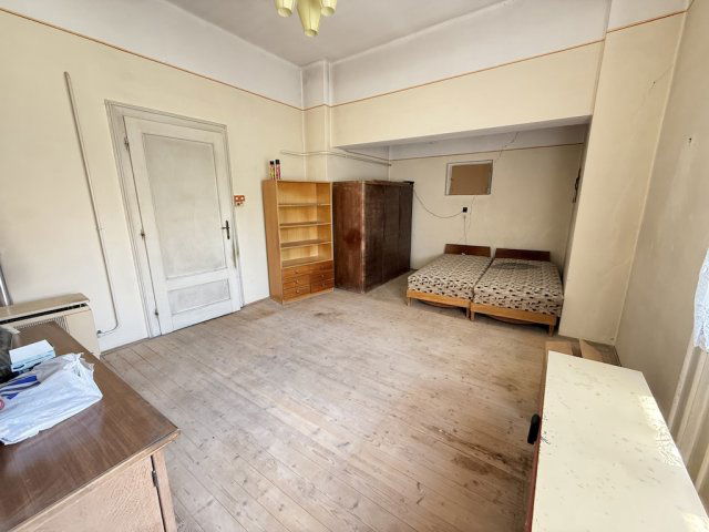 Eladó családi ház, Kalocsán 21.9 M Ft, 3 szobás