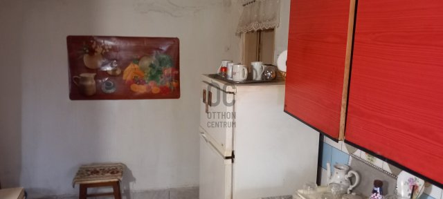 Eladó családi ház, Egyeken 8.5 M Ft, 2 szobás
