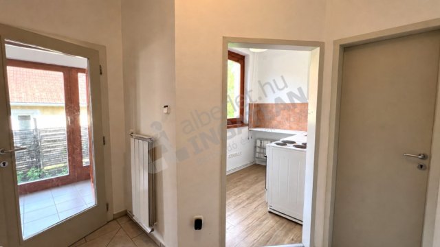 Kiadó családi ház, albérlet, IV. kerületben, Zichy Mihály utcában