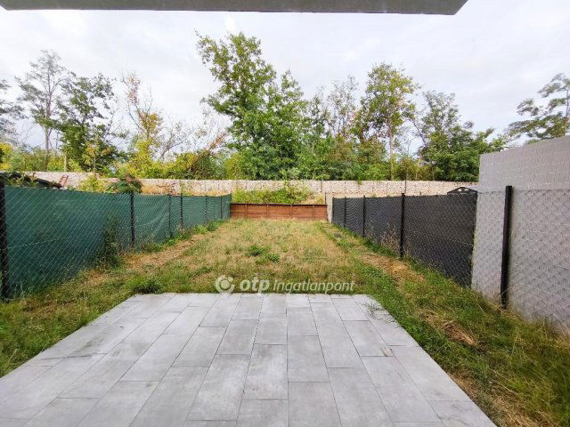 Eladó sorház, Sződligeten 99.5 M Ft, 4 szobás