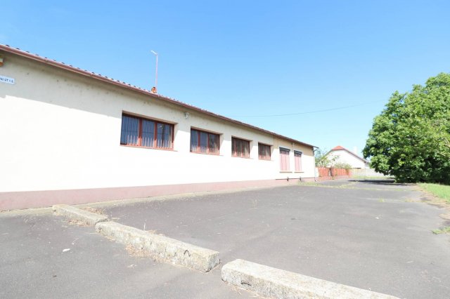 Eladó ipari ingatlan, Orosházán 75 M Ft / költözzbe.hu