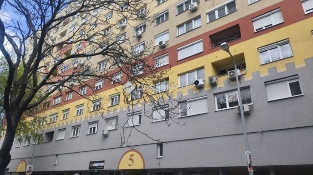 Eladó panellakás, Budapesten, III. kerületben 75.9 M Ft, 3 szobás