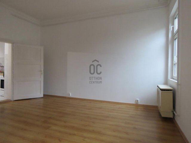 Eladó téglalakás, Budapesten, XIV. kerületben 43.5 M Ft