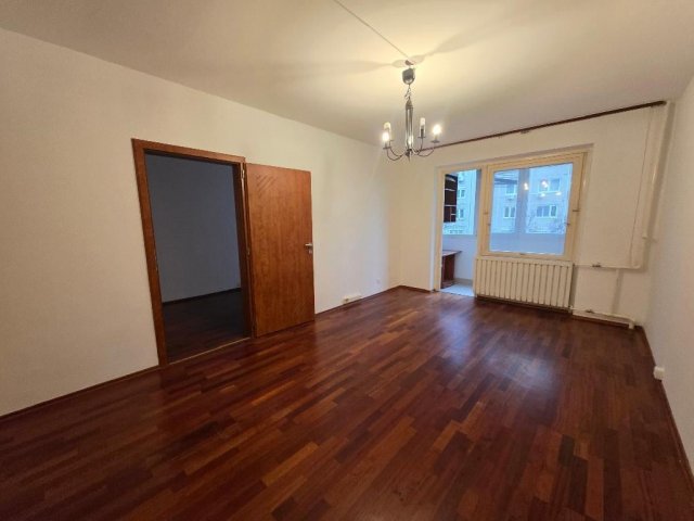 Eladó panellakás, Budapesten, III. kerületben 68.5 M Ft, 2 szobás