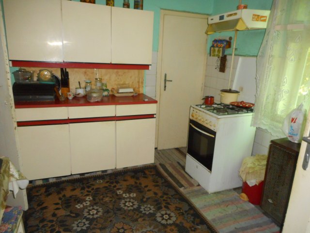 Eladó családi ház, Kisteleken 19.9 M Ft, 3 szobás