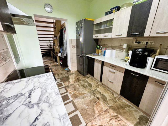 Eladó téglalakás, Budapesten, XX. kerületben 84.9 M Ft, 3 szobás