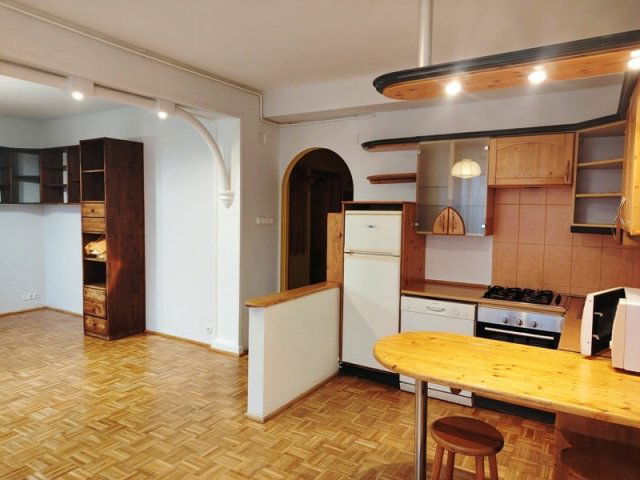 Eladó ipari ingatlan, Budapesten, IX. kerületben 79 M Ft