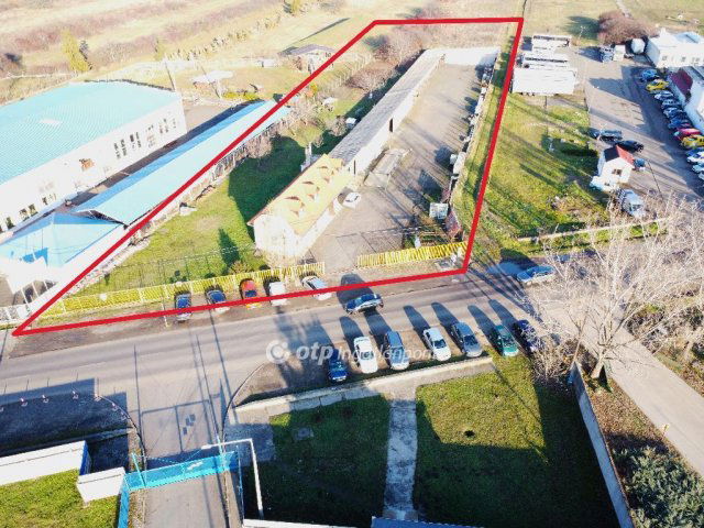 Eladó ipari ingatlan, Gyöngyösön 219 M Ft / költözzbe.hu