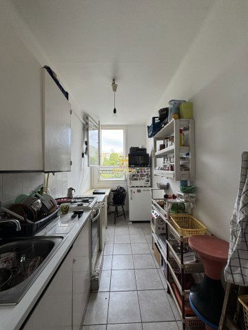 Eladó téglalakás, XVIII. kerületben, Vándor Sándor utcában
