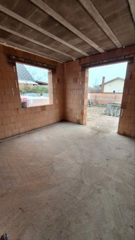 Eladó ikerház, Gödöllőn 115 M Ft, 5 szobás