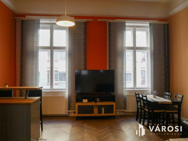 Kiadó téglalakás, albérlet, Budapesten, I. kerületben, 2 szobás
