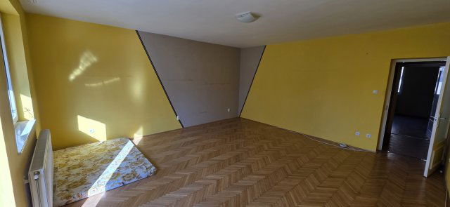 Eladó téglalakás, Szegeden 73 M Ft, 2+1 szobás