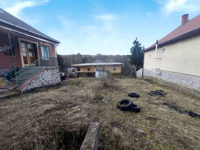 Eladó családi ház, Tardonán 3.9 M Ft, 2 szobás
