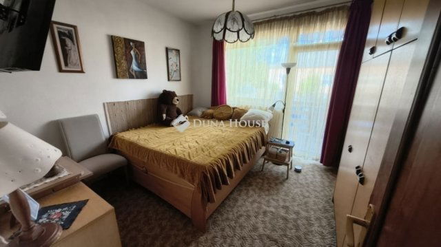 Eladó téglalakás, Kistarcsán 105 M Ft, 4 szobás