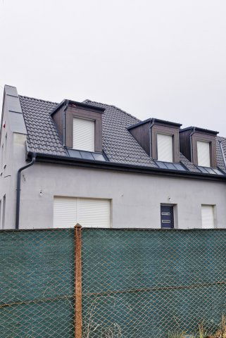 Eladó ikerház, Vecsésen 145 M Ft, 5 szobás