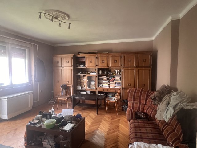 Eladó téglalakás, Salgótarjánban 9.8 M Ft, 2 szobás