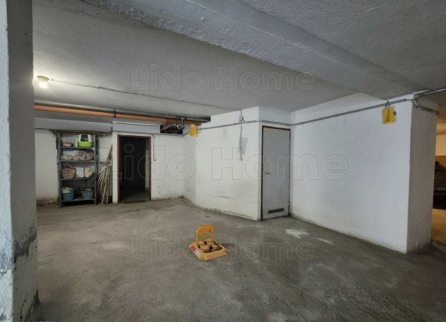 Kiadó garázs, Győrött 20 E Ft / hó / költözzbe.hu