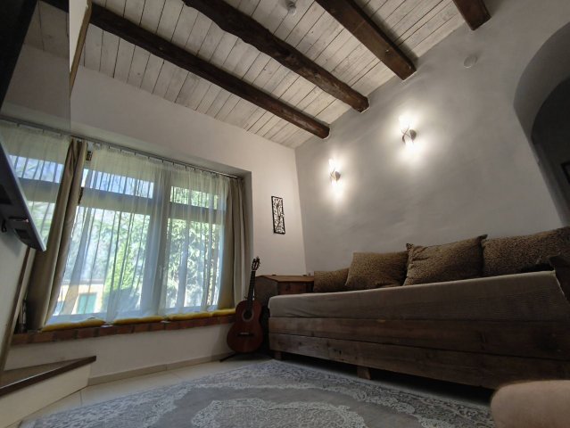 Eladó téglalakás, Tatán 84.5 M Ft, 3 szobás