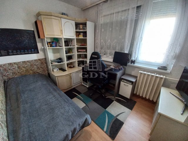 Eladó panellakás, Budapesten, IV. kerületben, István úton