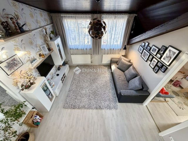 Eladó téglalakás, Budapesten, XIV. kerületben 100 M Ft, 3 szobás