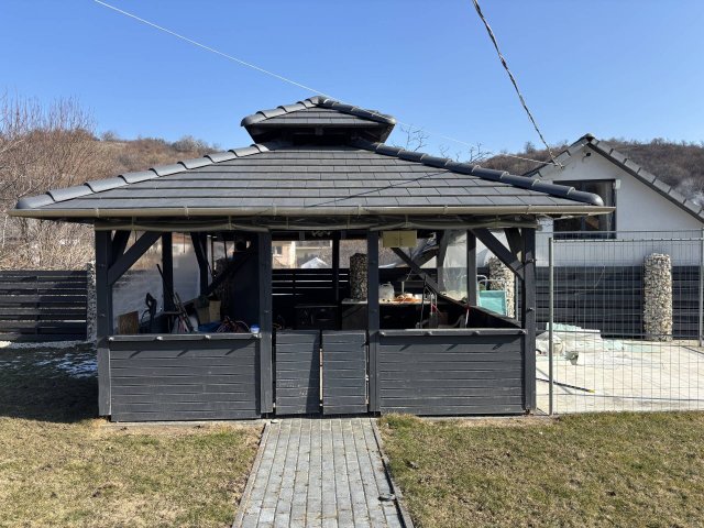 Eladó családi ház, Noszvajon 92 M Ft, 3 szobás