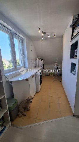 Eladó téglalakás, Budapesten, III. kerületben 212.9 M Ft