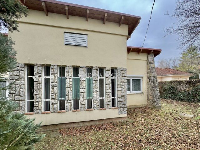 Eladó nyaraló, Siófokon 68.99 M Ft, 3 szobás