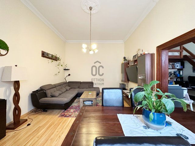 Eladó téglalakás, Budapesten, VI. kerületben 67.5 M Ft, 2 szobás