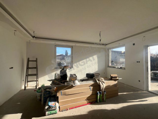 Eladó ikerház, Szigetszentmiklóson, Nyár utcában 68 M Ft