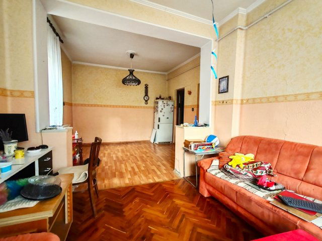 Eladó családi ház, Békéscsabán 27.99 M Ft, 4 szobás