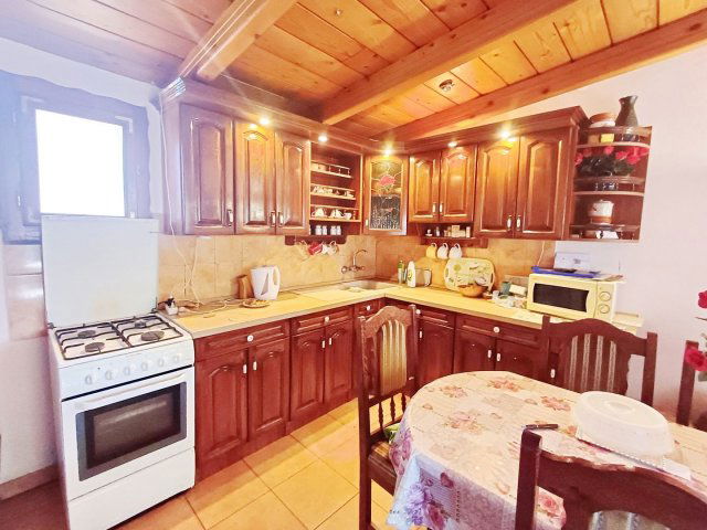 Eladó családi ház, Nyírlugoson 49.5 M Ft, 3 szobás