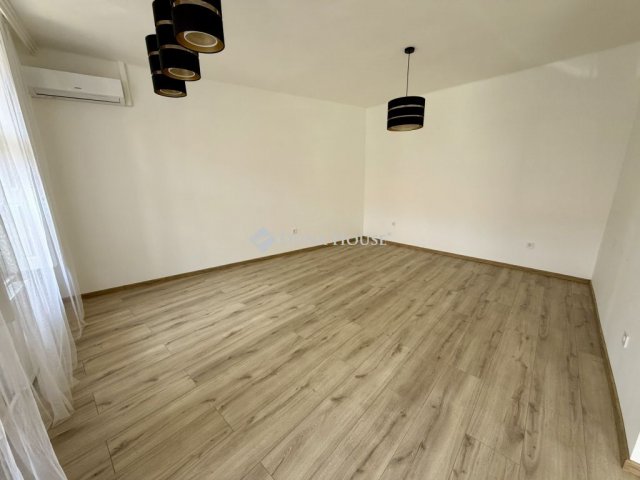 Eladó téglalakás, Pécsett, Felsőmalom utcában 86.99 M Ft