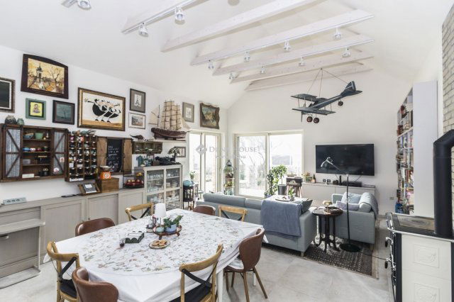 Eladó családi ház, Salköveskúton 195 M Ft, 4 szobás