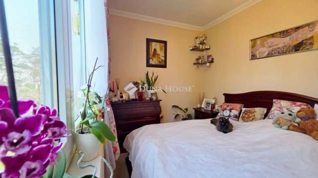 Eladó téglalakás, Szombathelyen 63.5 M Ft, 3 szobás