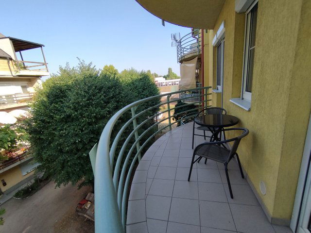 Kiadó téglalakás, albérlet, Siófokon 200 E Ft / hó, 2 szobás